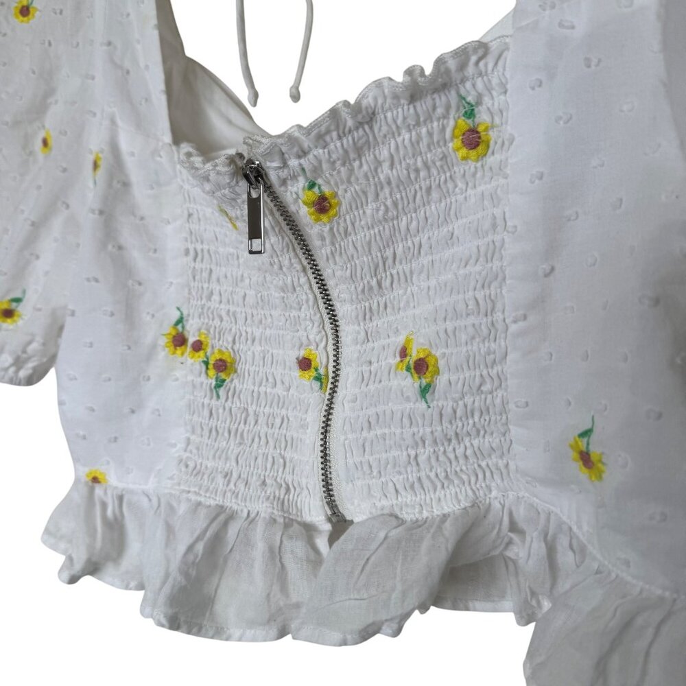 Altar'd State White Floral Embroidered Crop Top Puff Sleeves Smocked Back Size M - Picture 3 of 11
